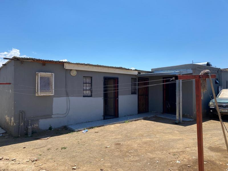 Commercial Property for Sale in Mlungisi Eastern Cape